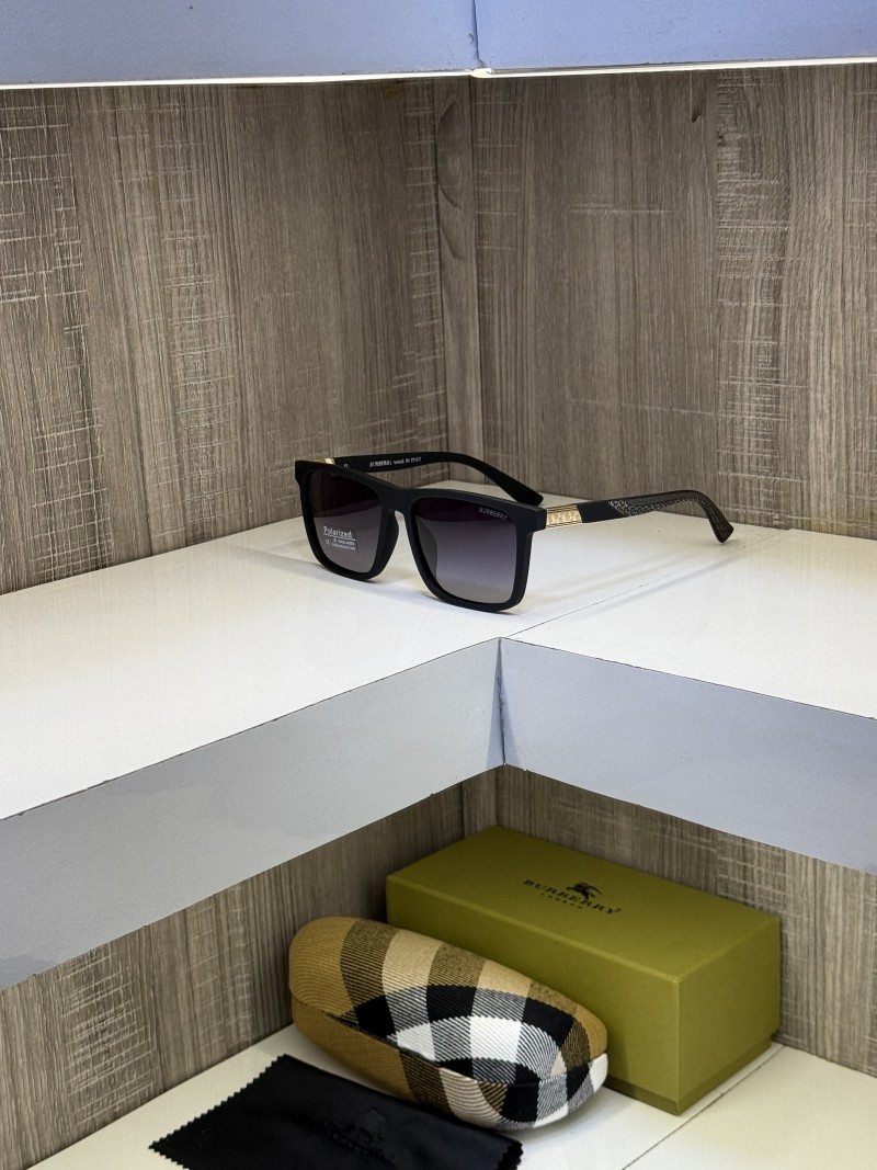 Burbery 69017 Premium sunglass (BlackGold)