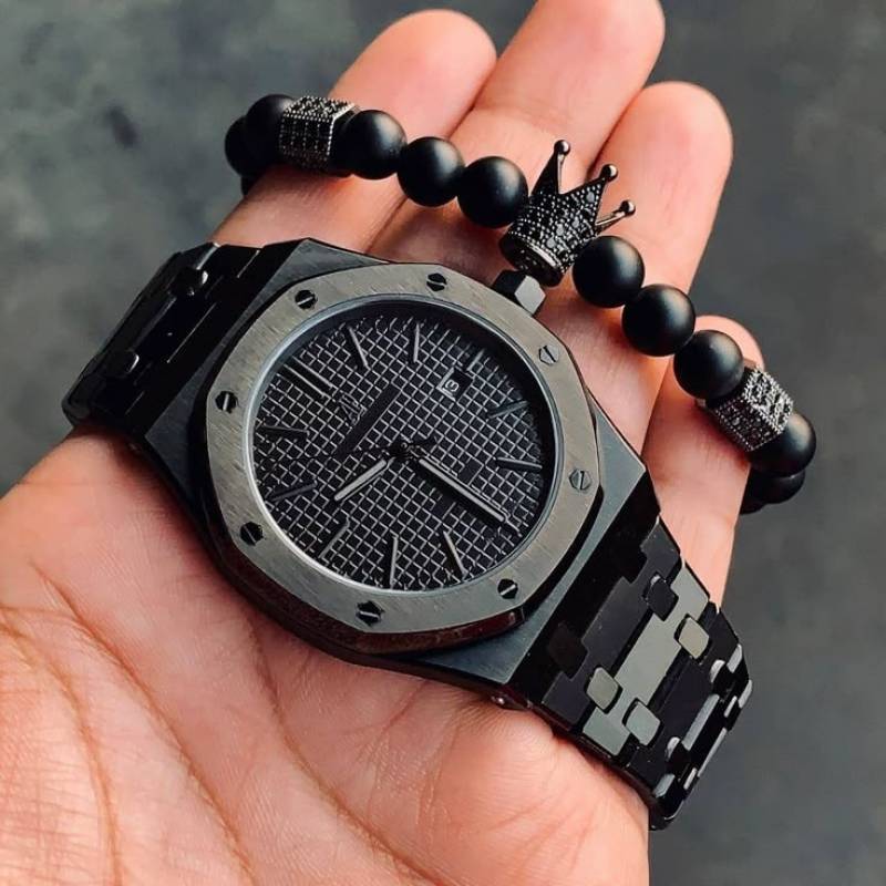 Audemar piguet royal Oak Quartz Full Black