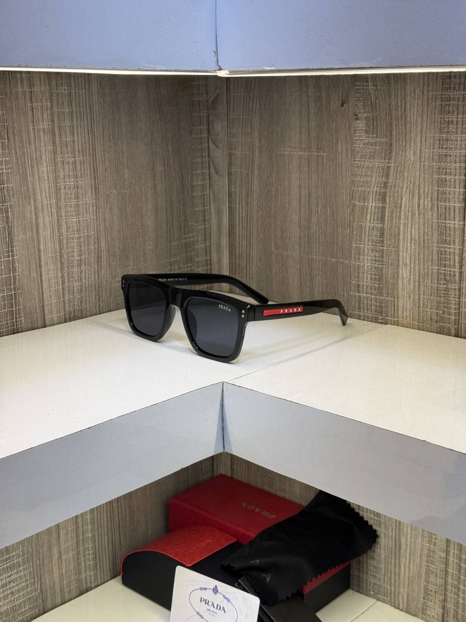 Prad 3835 Milano Sunglass Glossy