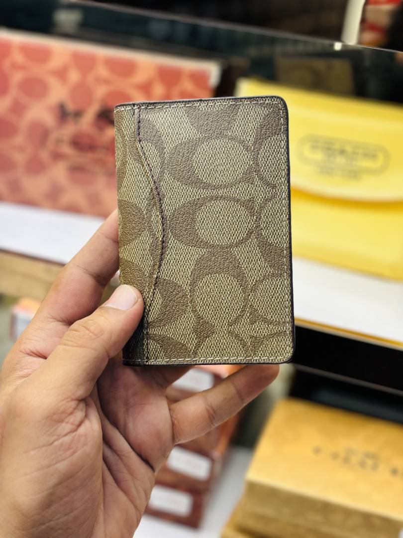 158 COACCH PREMIUM QUALITY CARD HOLDER WALLET NO74