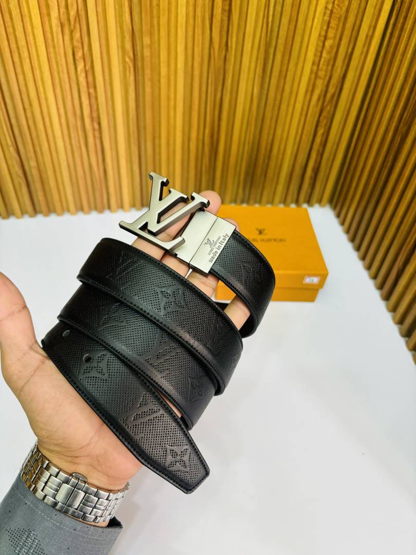 08 LV LOIUS VUTTON PREMIUM QUALITY REVERSIBLE BELT
