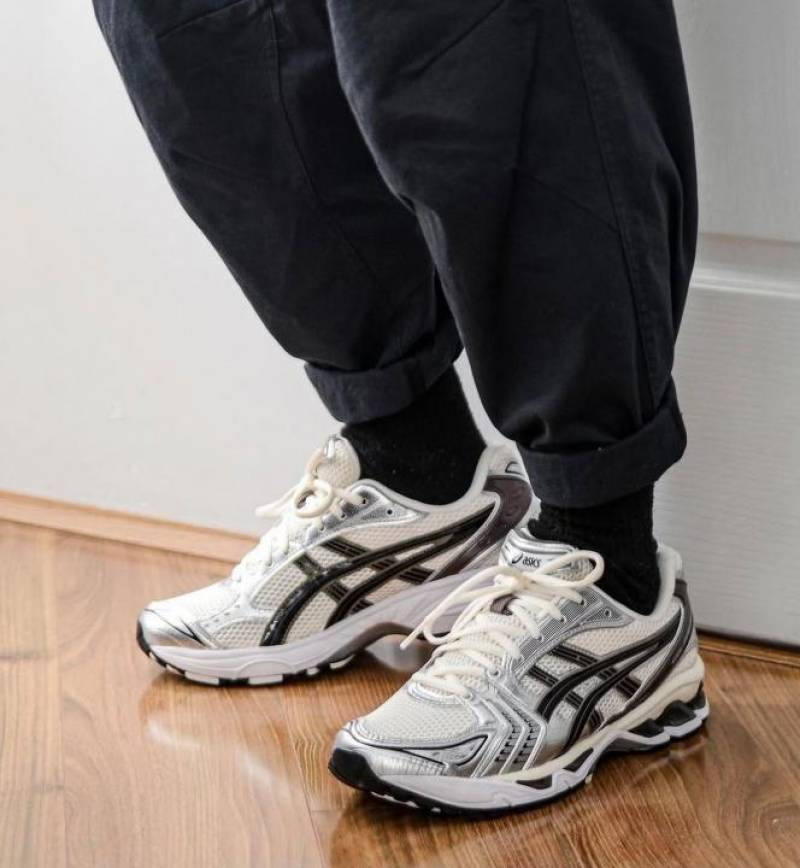 Asiccs Gel Kayano 14 Cream Black Metallic Plum 701