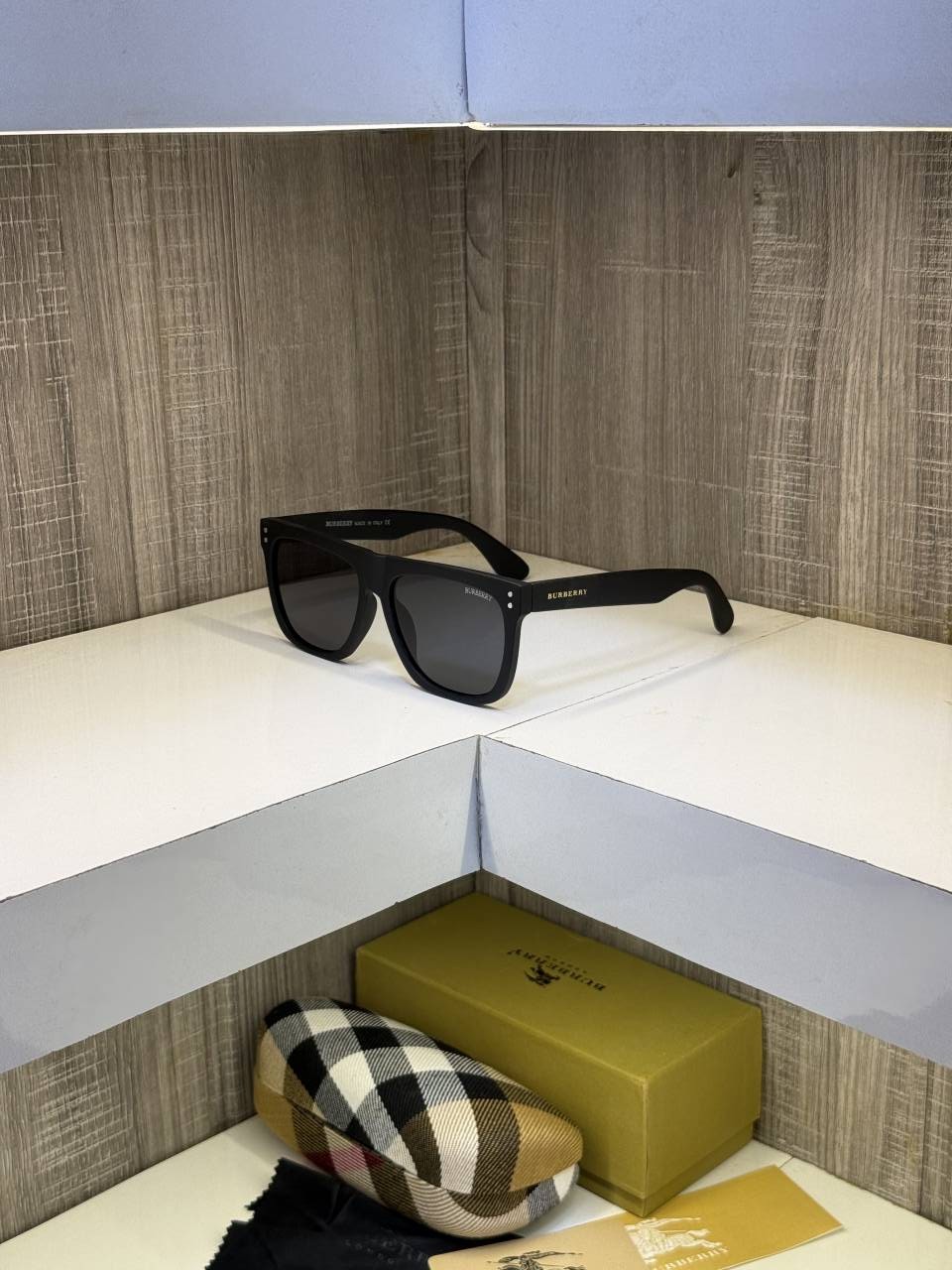Burberr 88084 Sunglass