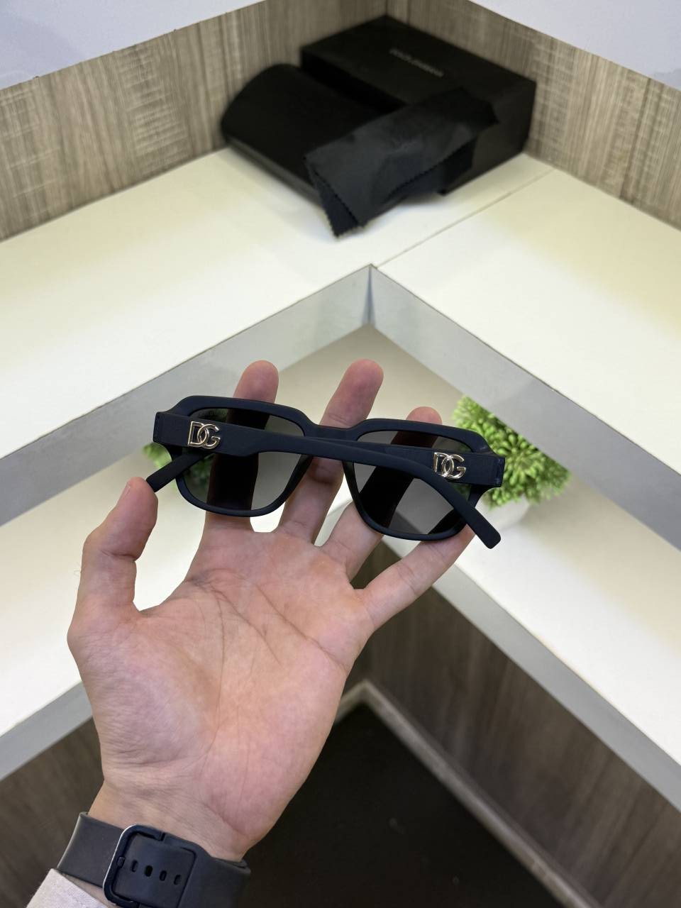 Dolc & Gabbana 6069 Premium sunglass (Matt Black)