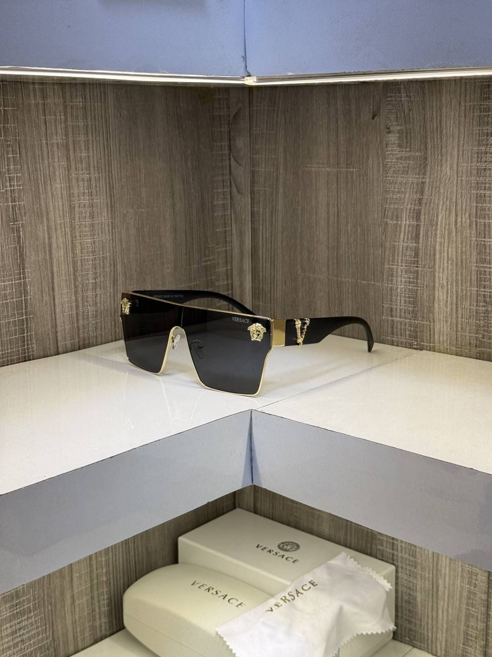 Versace 10086 Premium Sunglass (BlackGold)