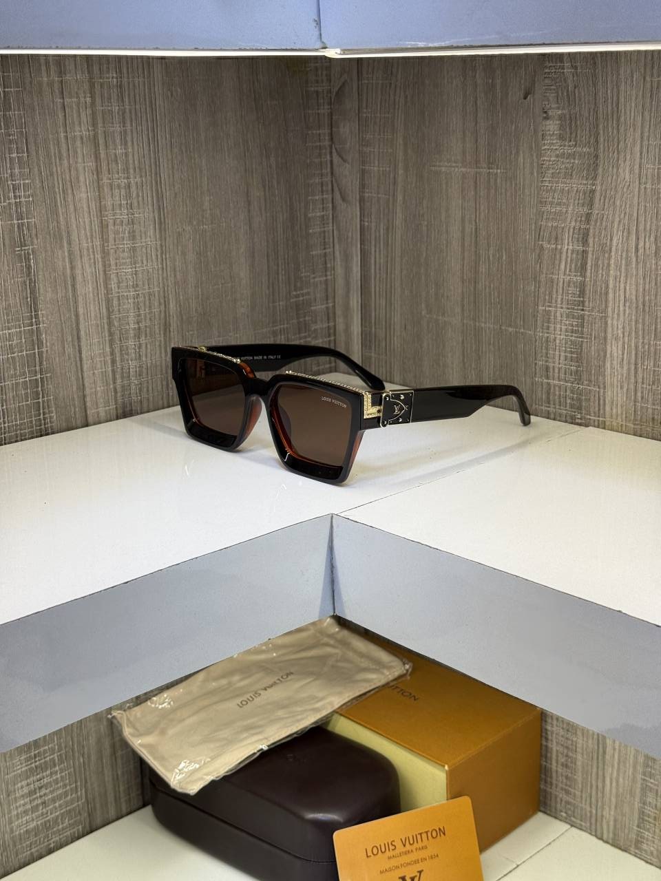 Loius Vutton 65N Sunglass