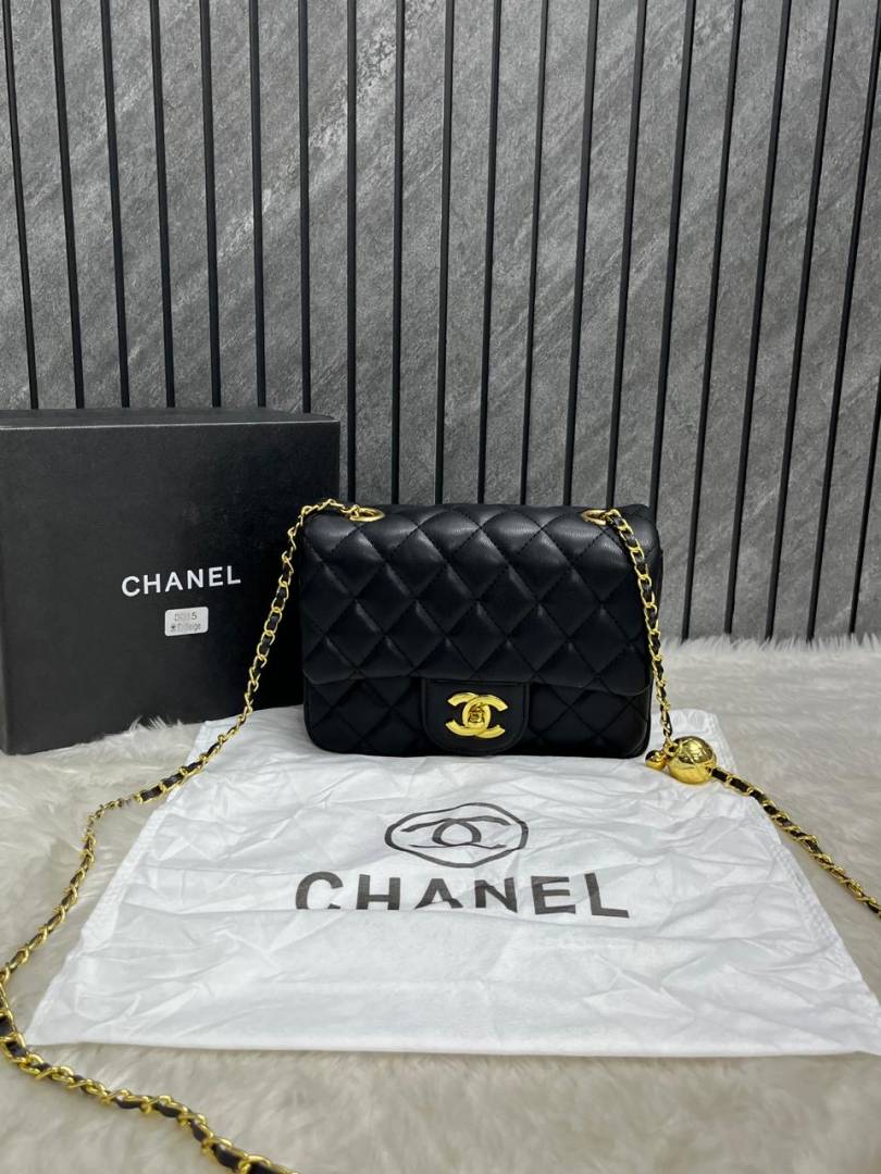 Chaneel_Black_Mini_Flap_Crossbody_Bag_With_OriginalBox_DustCover