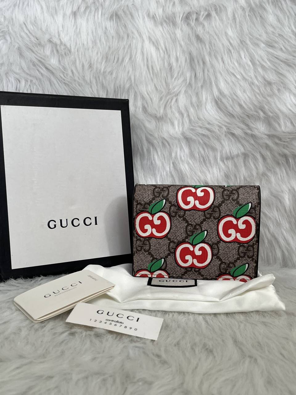 Guchi_G8__Premium_Coded_Wallet_CardHolder_With_OriginalPacking