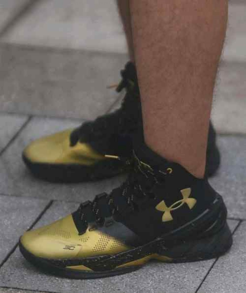 UnnderR Arrmourr curry 2 back to back mvp fix 434