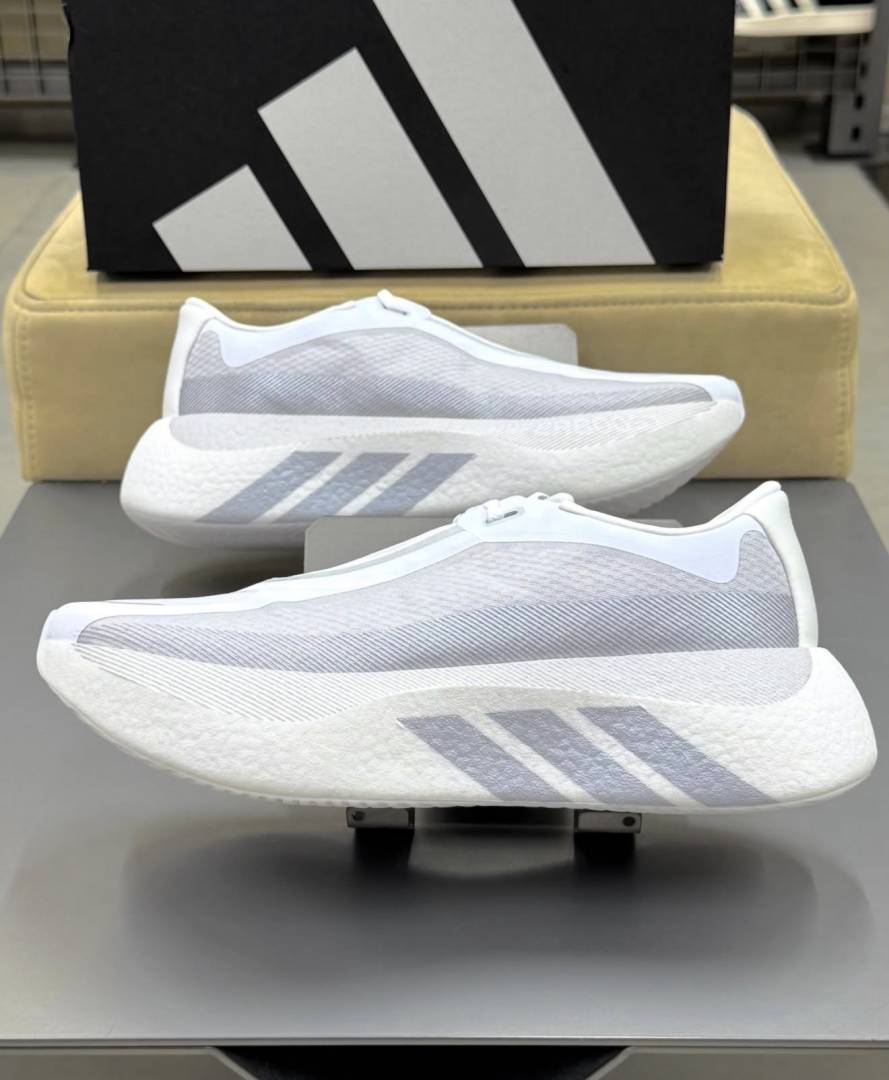 Addidas Hyperboost edge Cloud White