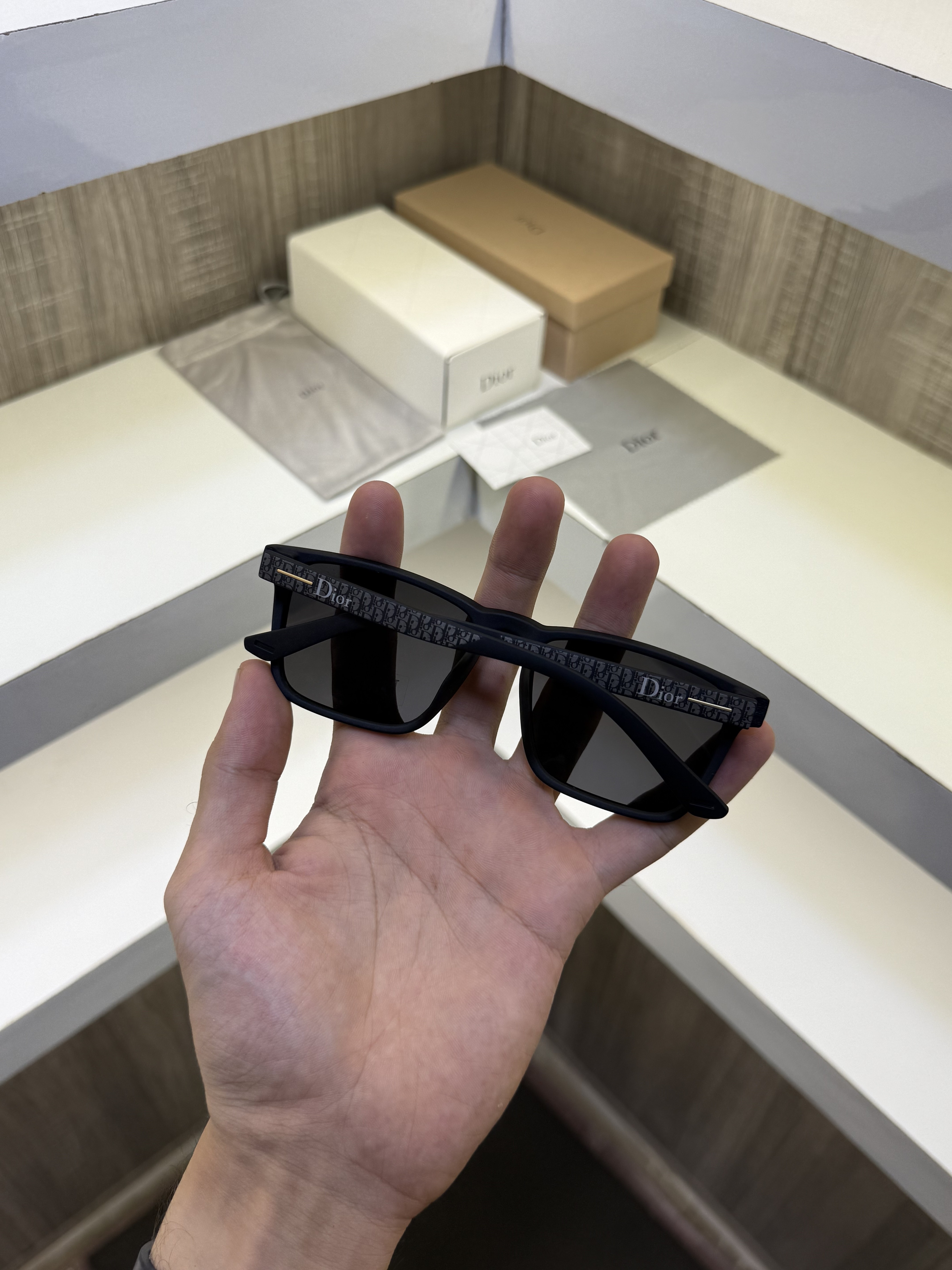Diyor 69012 Premium sunglass (MATT)