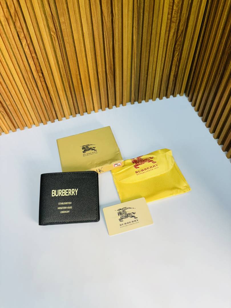 106 BURBERY PREMIUM QUALITY WALLET