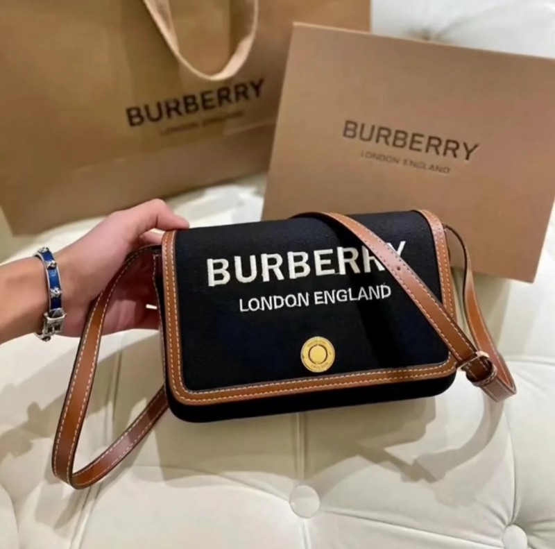 Burbery_Horseferry_Canvas_Sling_With_Original_Box