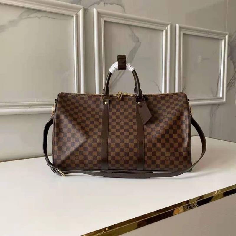 Louis Vuitton_Keepall_55_DuffleBag_With_DustCover video