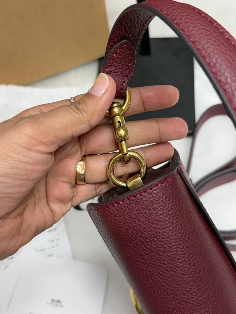 Coacch CB Tabby 20 Wine Highend With Original Box CarryBag & DustCover (Highend With Inside Flap Branding)