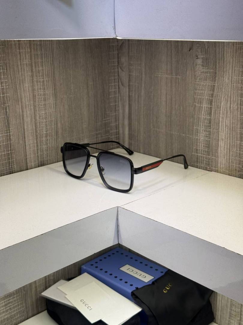 Gucc 964 Black Sunglass