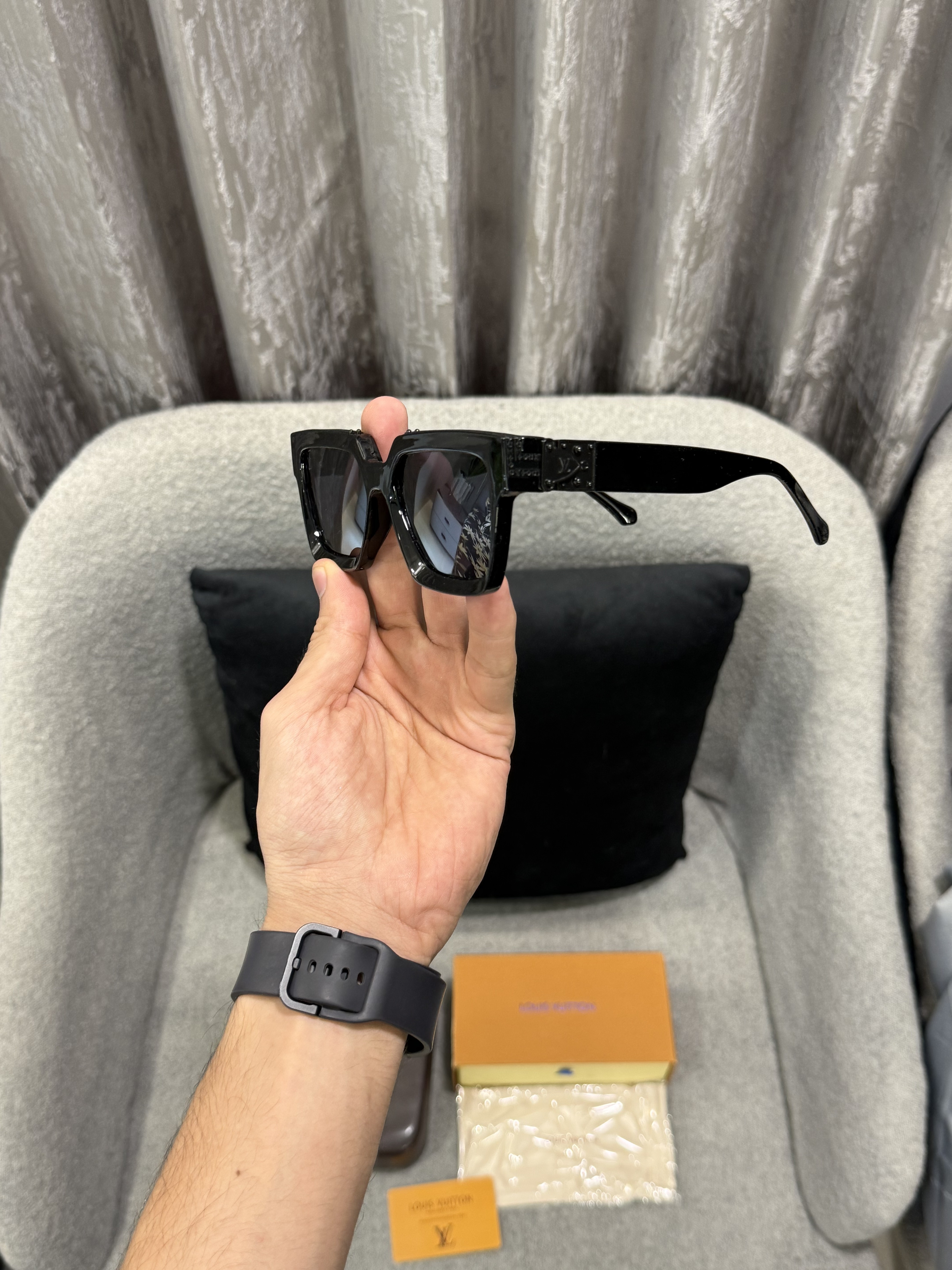 Loius Vutton Millionaire 96006 Premium sunglass
