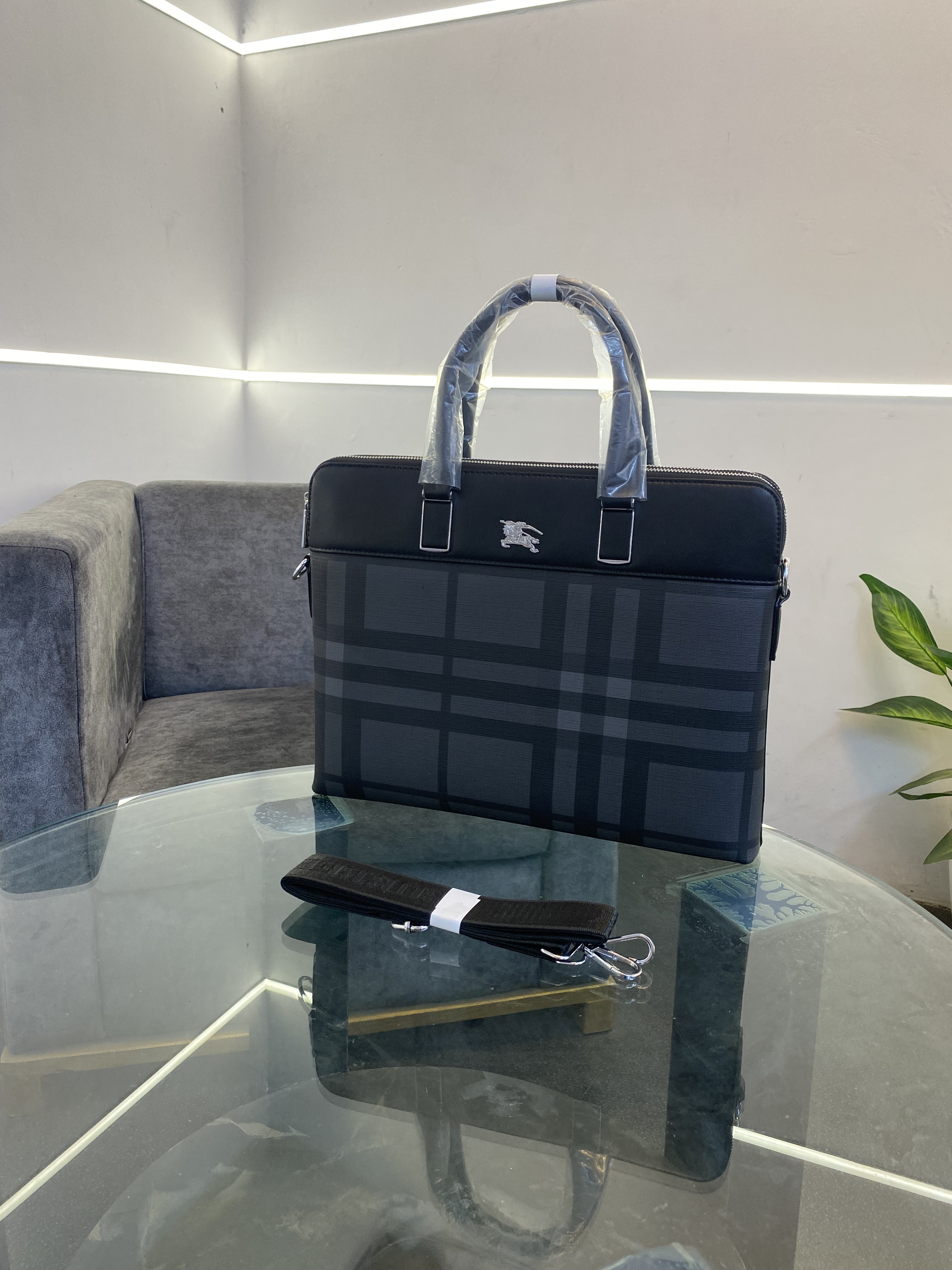 Burbery checks laptop bag with steel logo and starp grey black