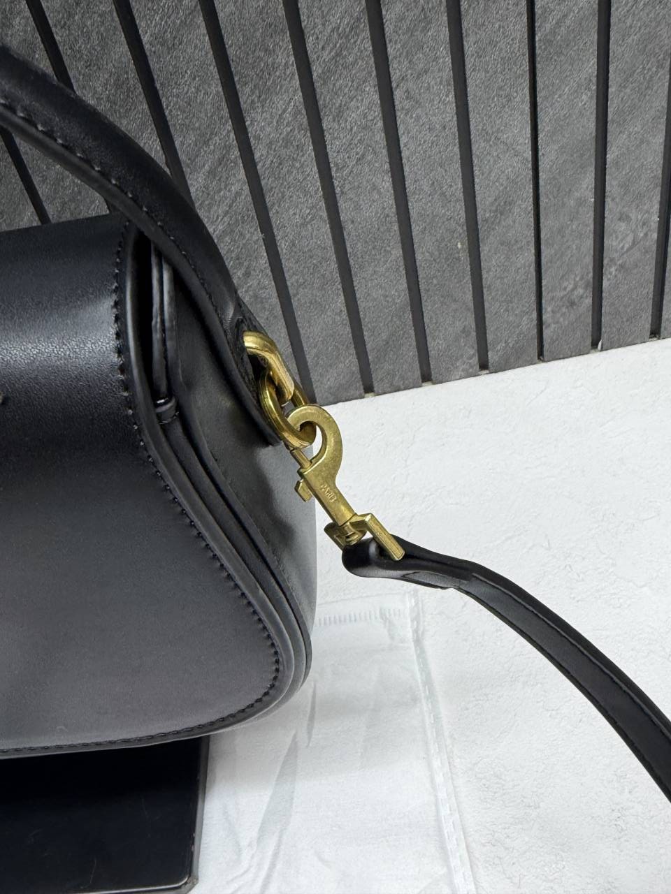 Ysl Voltaire 8868 Black-Gold Shoulder Crossbody Bag With Original Box
