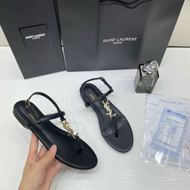 Ysl_Saint_Laurent_Cassandra_Flat_Black_Leather_With_Gold-Tone_Metal_Cassandre_Logo_Plaque_With_OG_Box_&_Dust_Cover