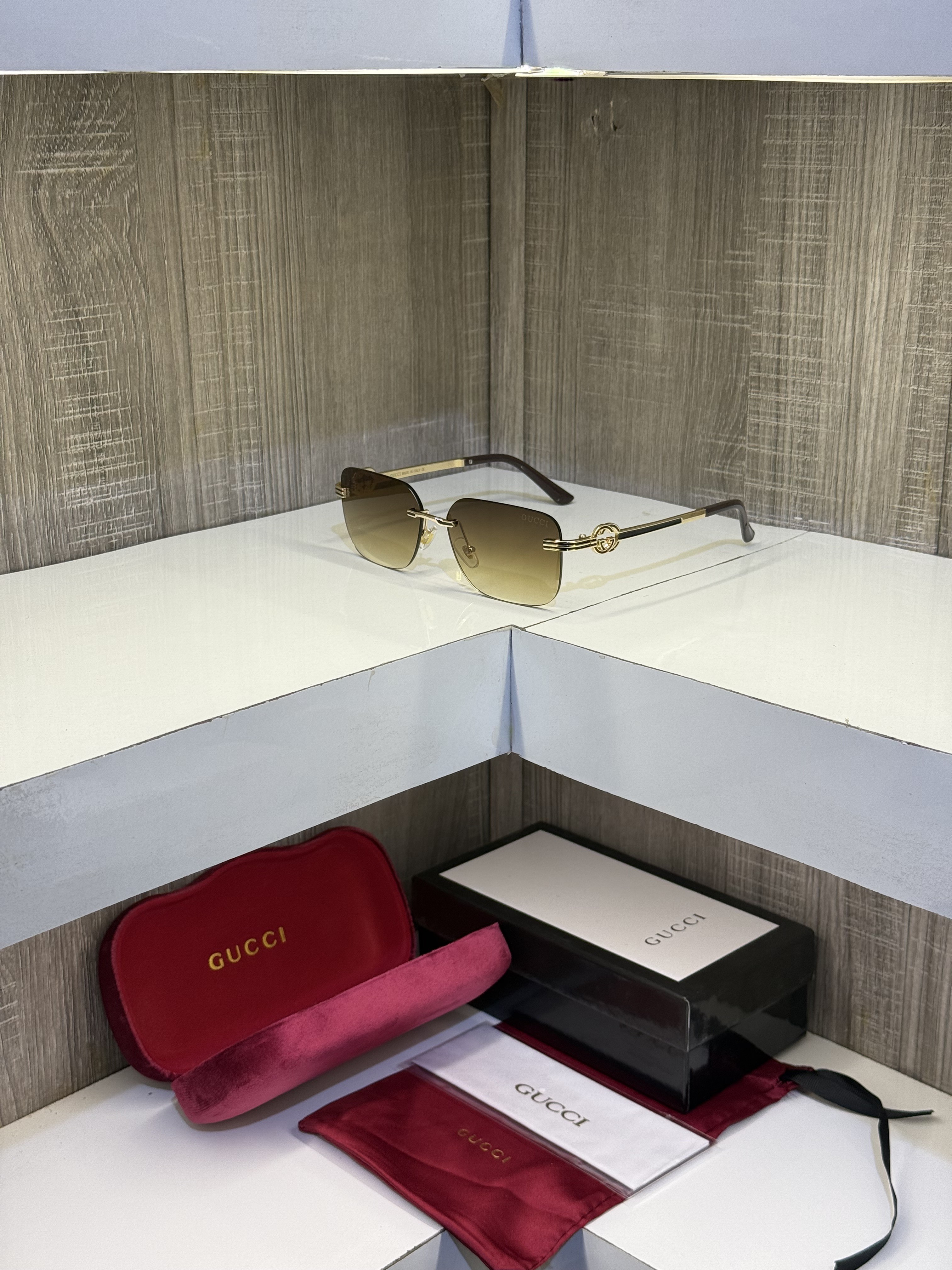 Guchi Model 3169 Premium sunglass