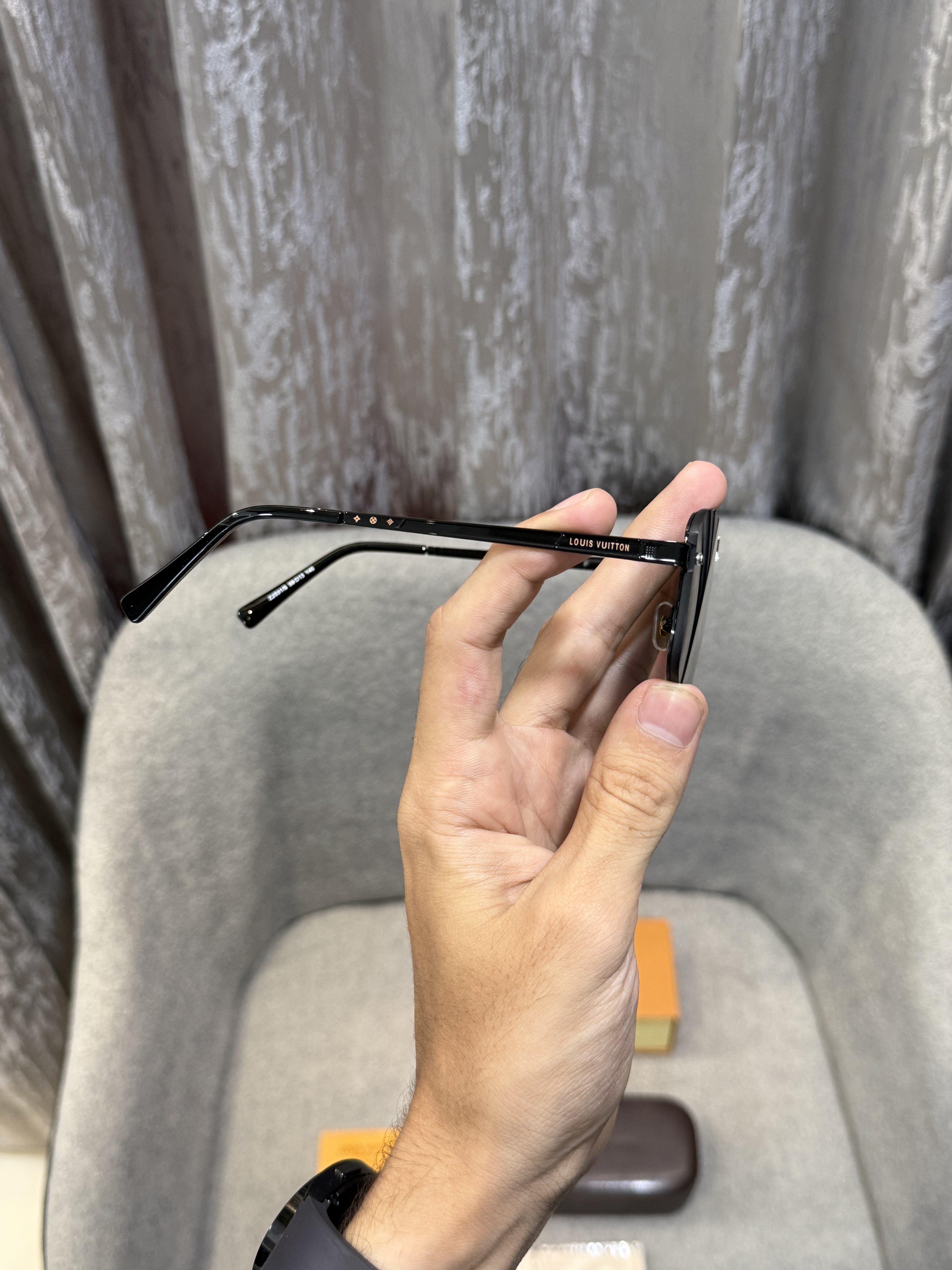 Loius Vutton Model 2031 Premium sunglass
