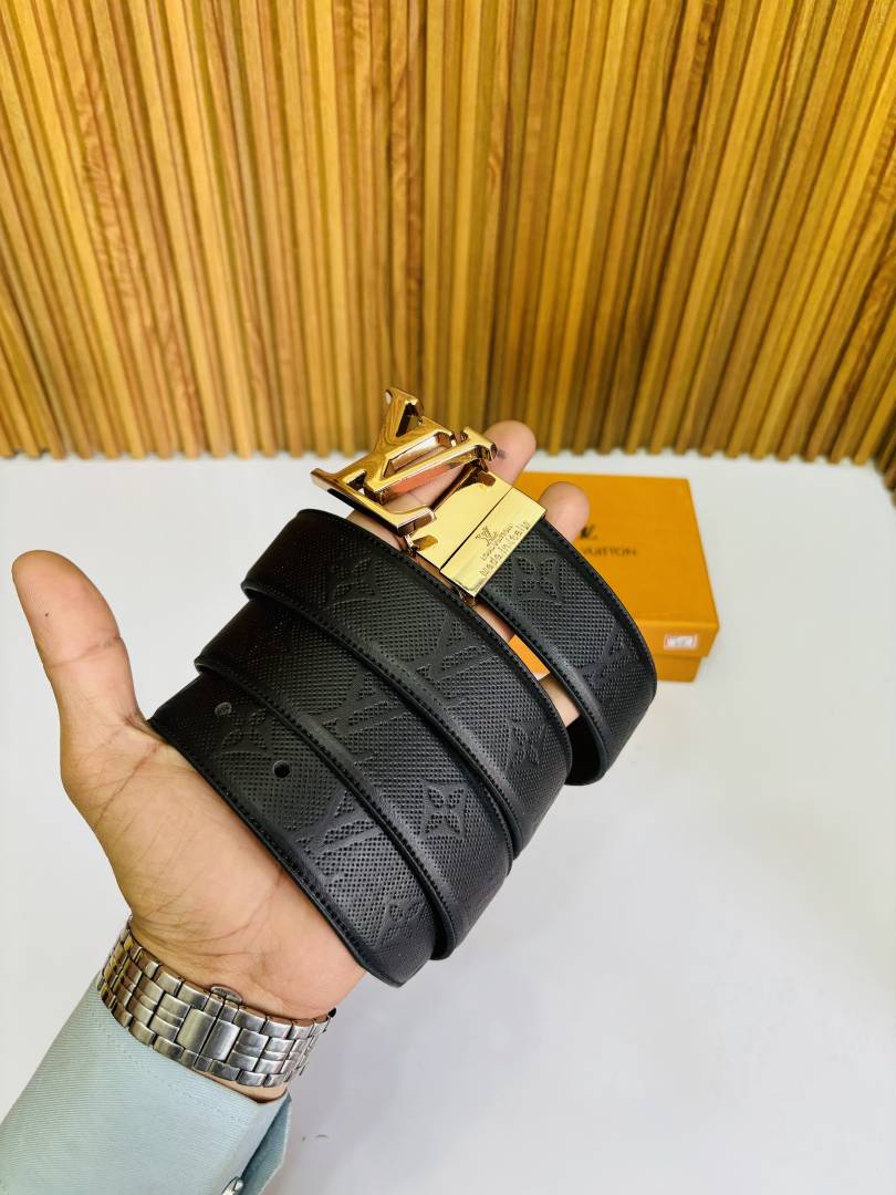 05 LV LOIUS VUTTON PREMIUM QUALITY REVERSIBLE BELT