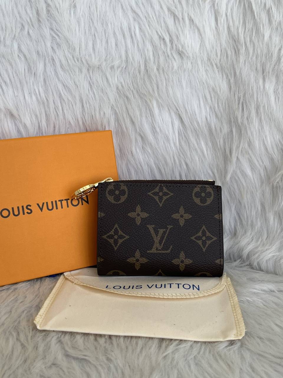 Loius Vutton_Lisa_Inside-Brown_Flap_Wallet_With_OriginalBox_DustCover_Booklet_Highend