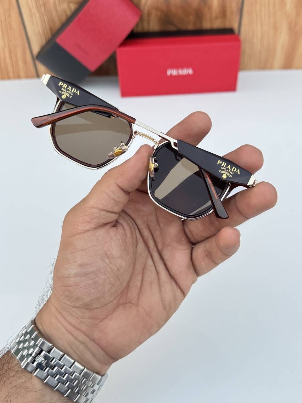 129 gold brown
