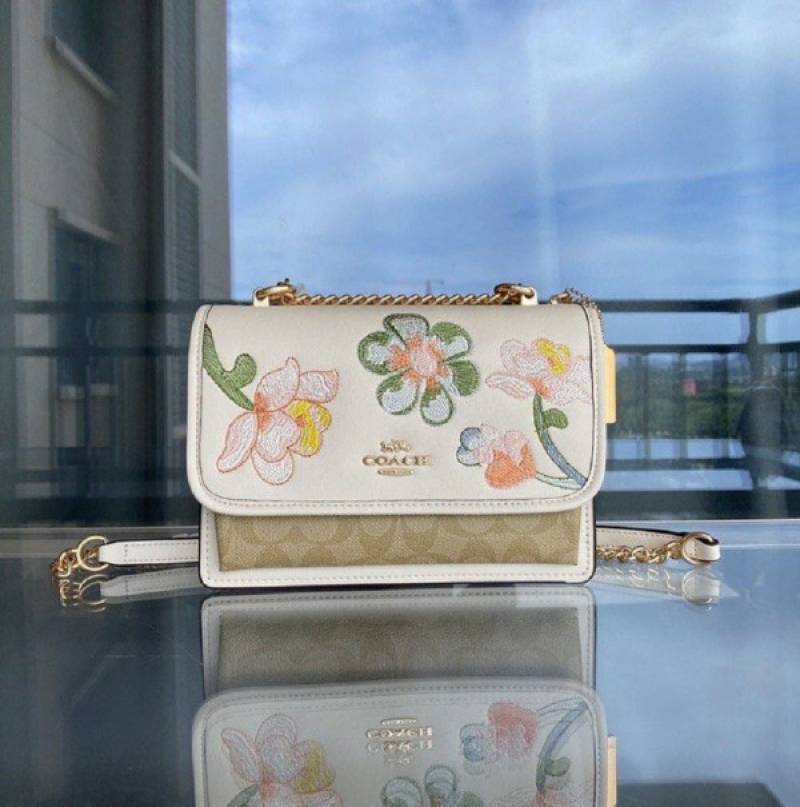 Coaach Klare Floral Signature Crossbody Bag With OG Box & Dust Bag (Floral White - 381)