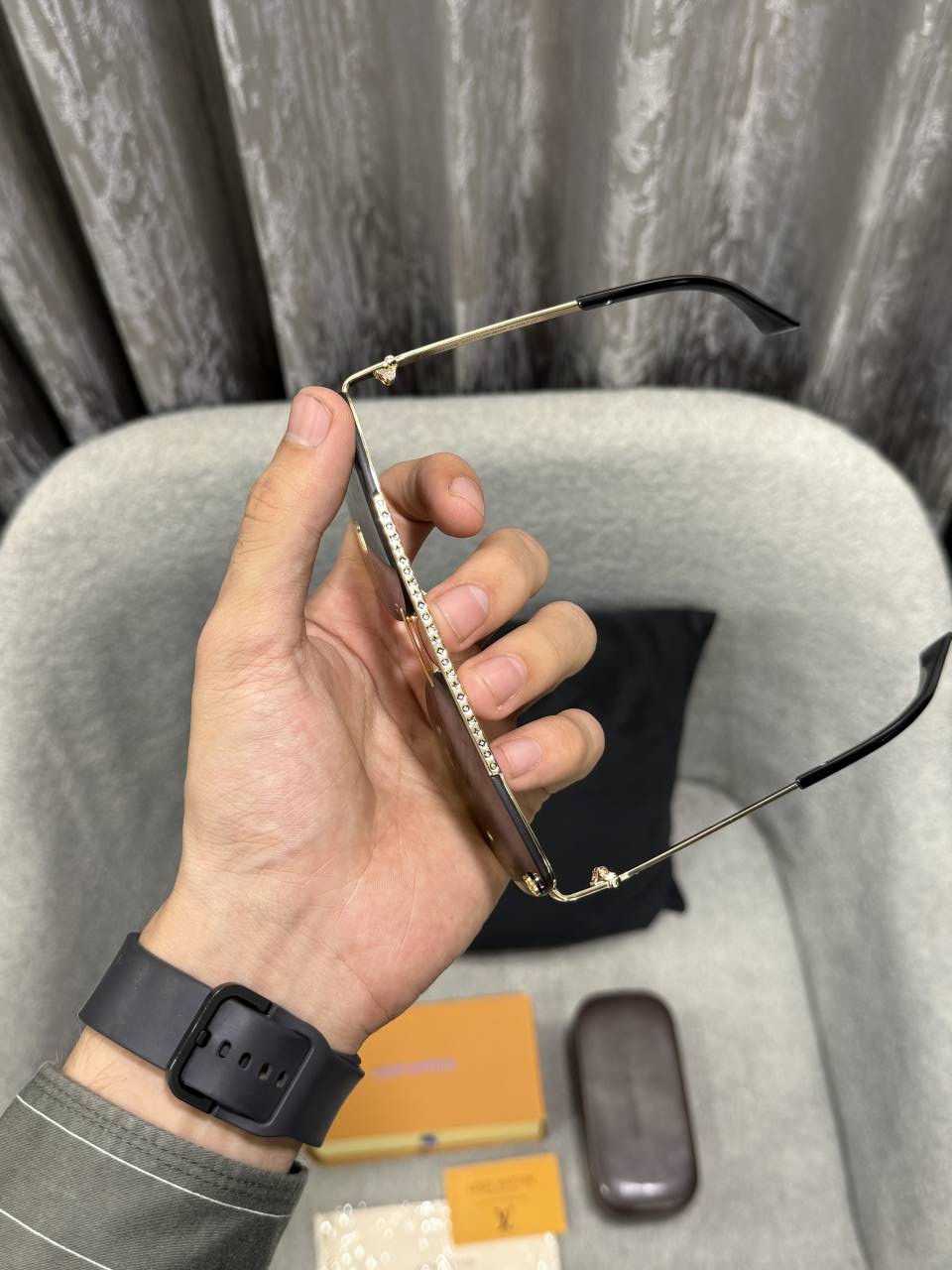 Loius Vutton 22255 Premium sunglass