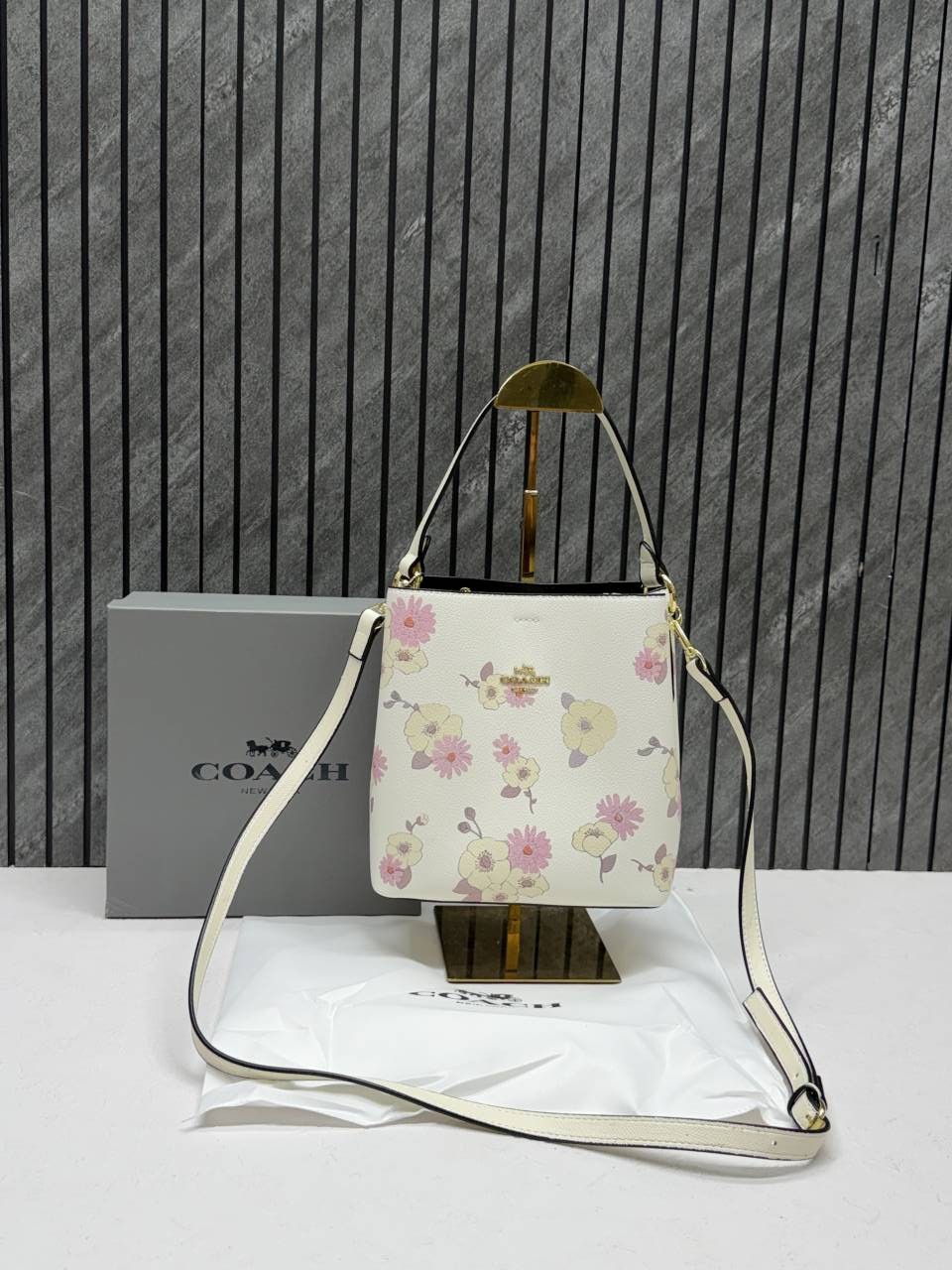 Coacch Bucket Floral Print With Original Box & DustCover