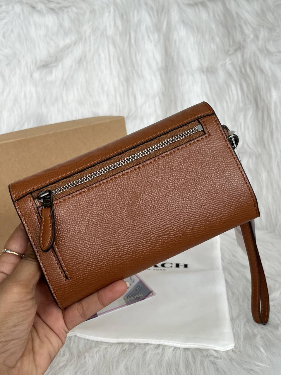 Coatch_11-2_Long_Wallet_With_OriginalBox_DustCover_Highend_Coded
