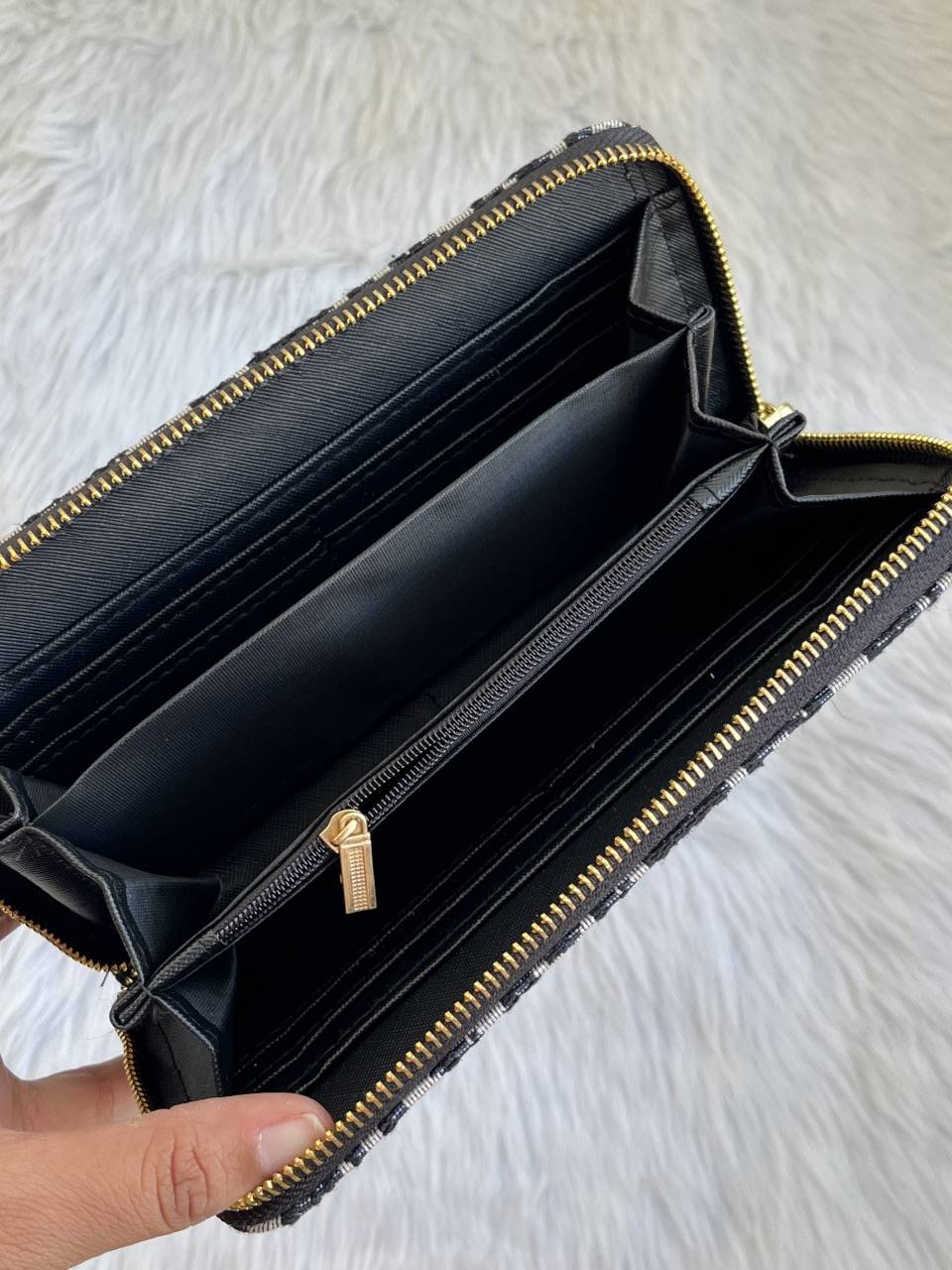 Diyor_94_Black_Long_Zippy_Wallet_With_OriginalBox