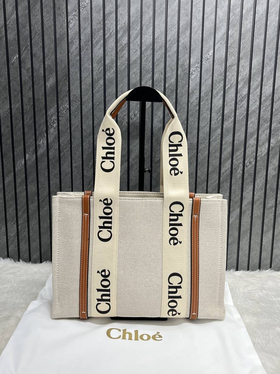 Chloe Brown Medium Canvas Woody Tote With Dust Cover