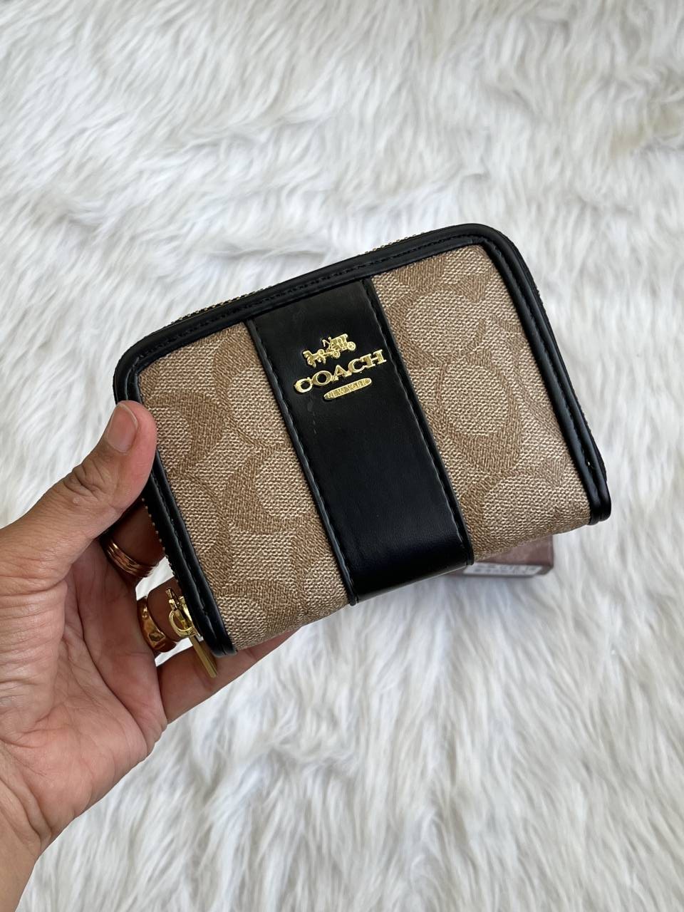 Coach_D15_Ap-Blk_Wallet_With_OriginalBox_DustCover_Premium
