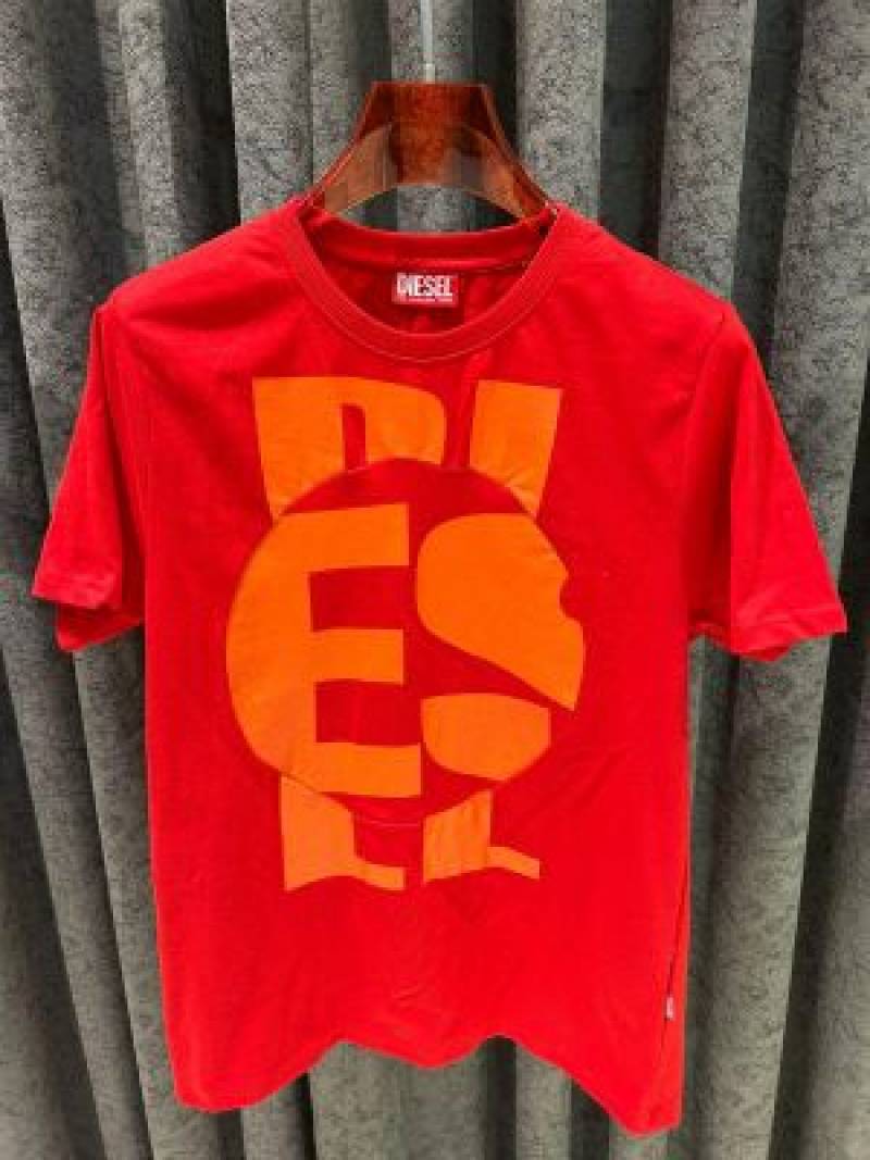 Diesel IMPORTED STORE ARTICLE T-SHIRT video