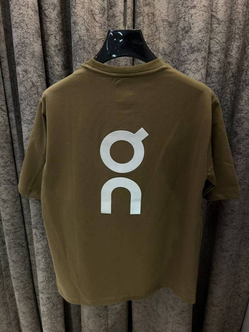 On Cloud IMPORTED STORE ARTICLE T SHIRT