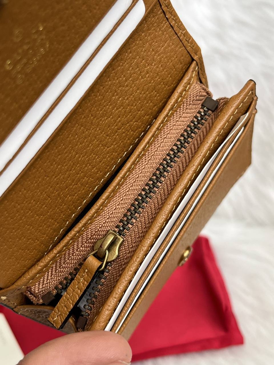 Guchi_X_Disney_Premium_Coded_TwoFold_Wallet_With_OriginalPacking