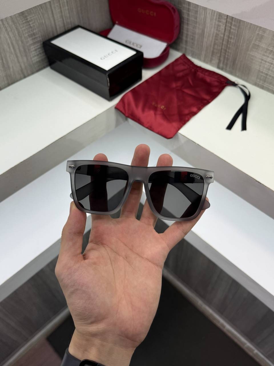 Guchi 1390 Premium sunglass (Grey)