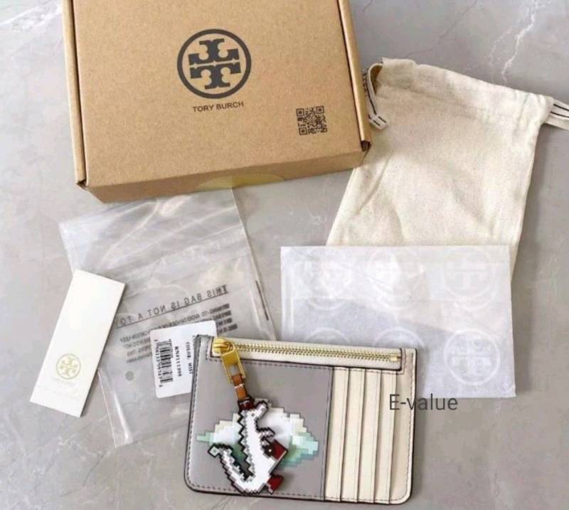 Tori Burch_03_Card_Case_Wallet_With_OriginalBox_CarryBag