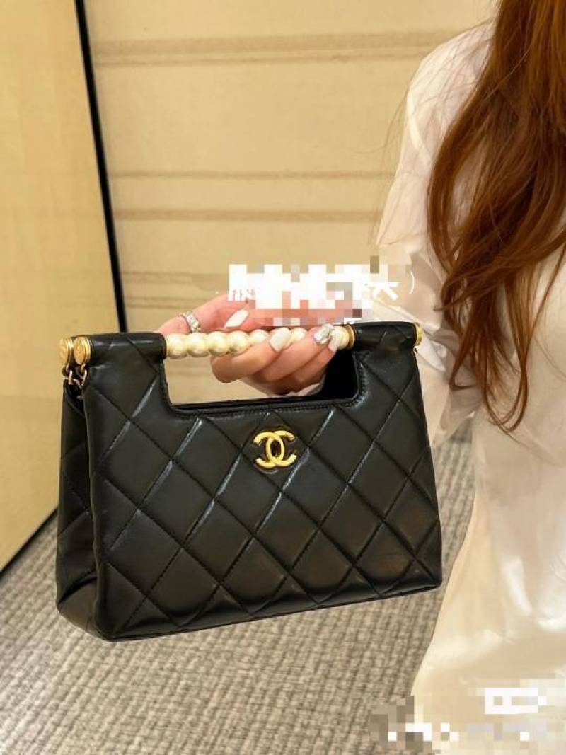 Channel Pearl Classic Flap Shoulder Bag With OG Box & Dust Bag (Black - 1160)