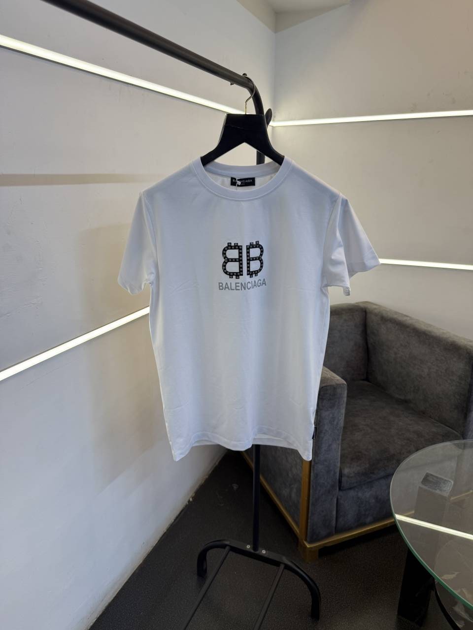 Balenciag a white front and back print turkish imported round neck tshirt sale
