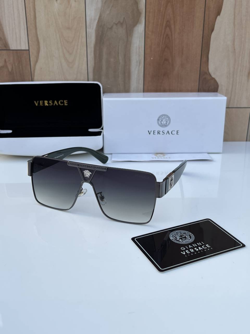 Versace_8235_green_shaded