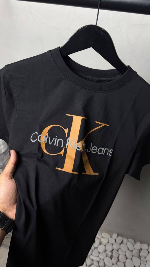 Calvi Klein Premium Round Neck T-Shirt 2809