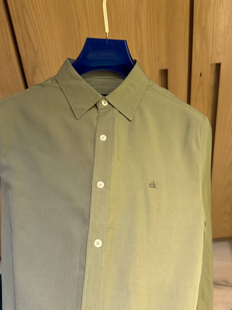 Calvi-xn Klein IMPORTED STORE ARTICLE SHIRT