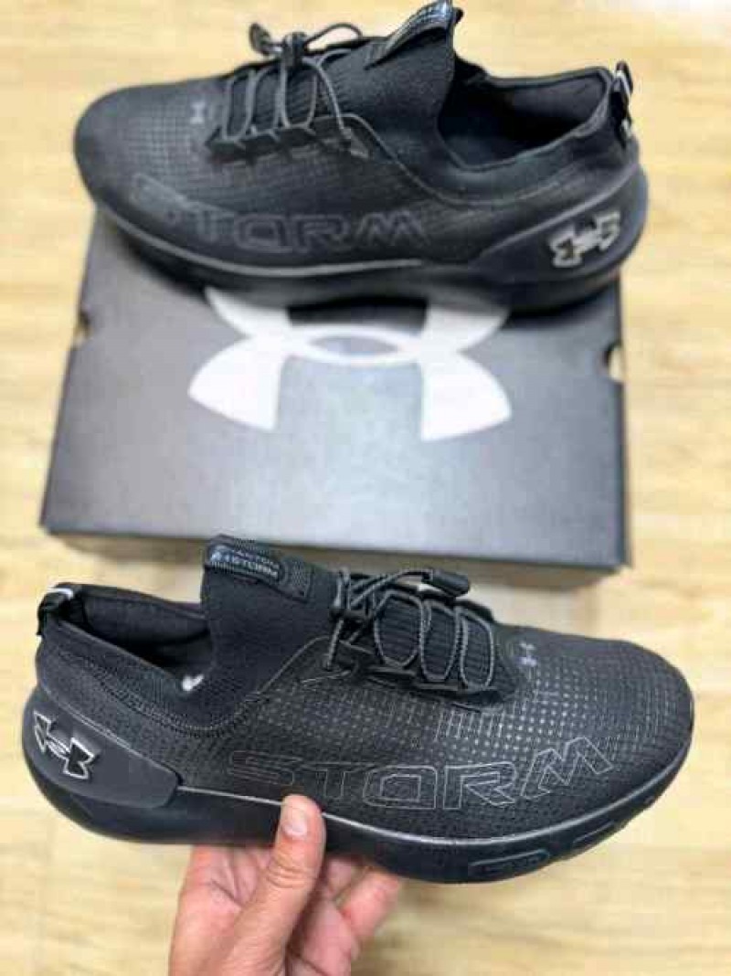 Under Armorr HOVR Phantom 3 SE Storm Black 1129