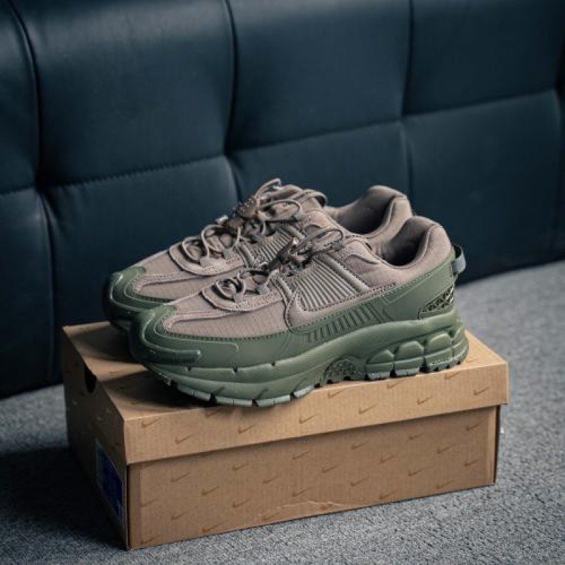 zoom vomero 5 roam mink brown medium olive As3 438