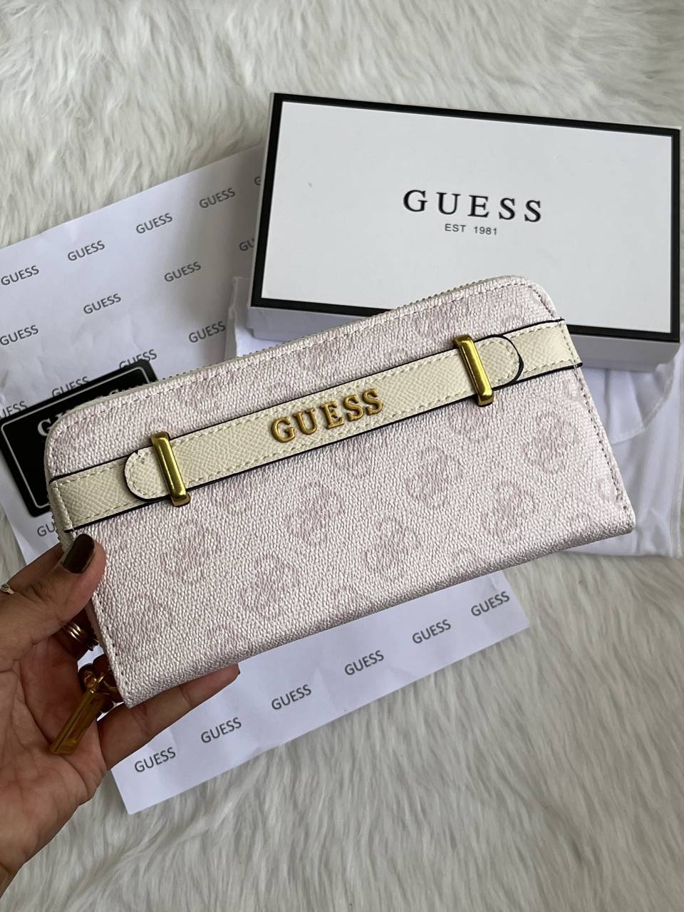 Guess 006 Light Purple Long Wallet With Original Box DustCover Card Packaging