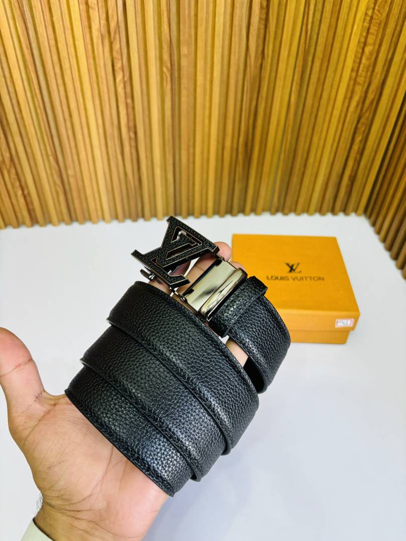 43 LV LOIUS VUTTON PREMIUM QUALITY AUTOMATIC LOCK BELT